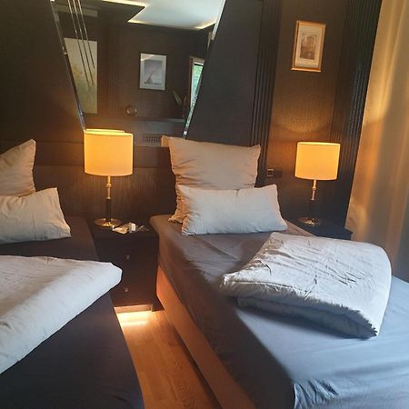 Miet-Kamp Ruhig, Zentral, Nahe Messe, Ausgefallenes Design 2 Schlafzimmer Berlin Eksteriør billede